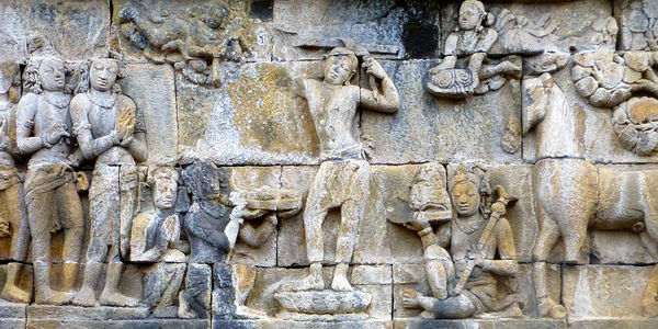 Borobudur beginn der askese.jpg