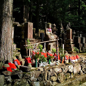 Koya jizo.jpg